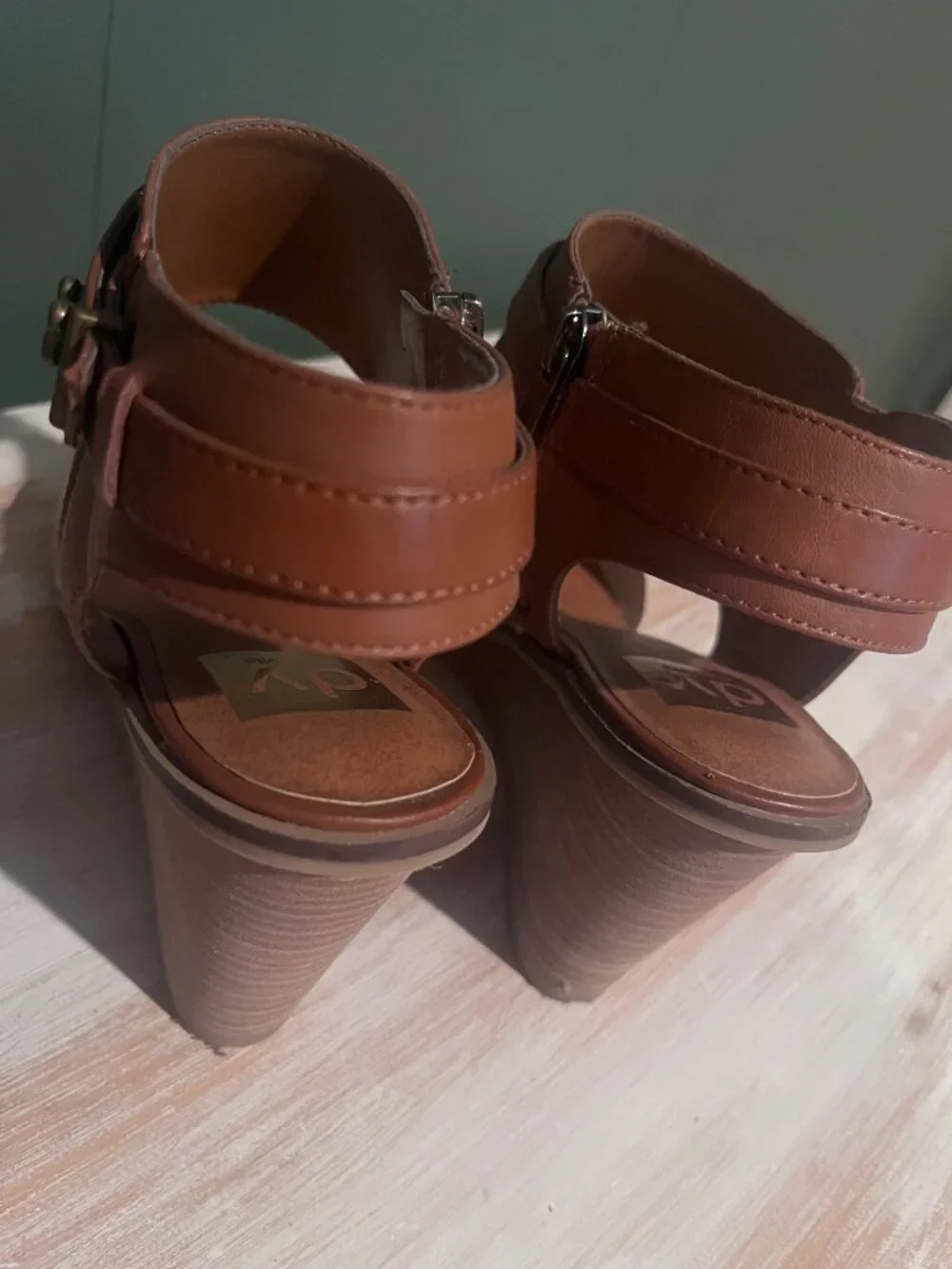 Dolce Vita Wedges, Tan & White, Size 10